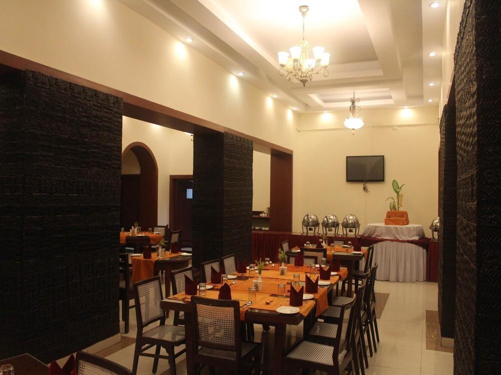 Chanakya Bnr Hotel Ranchi Exterior photo
