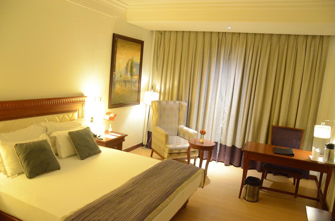Chanakya Bnr Hotel Ranchi Exterior photo