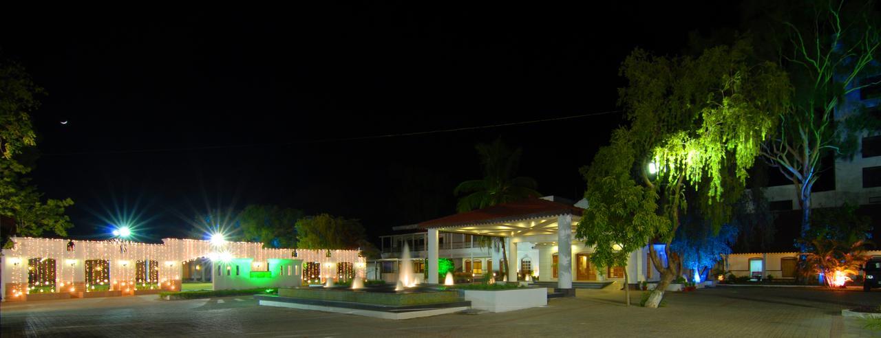 Chanakya Bnr Hotel Ranchi Exterior photo