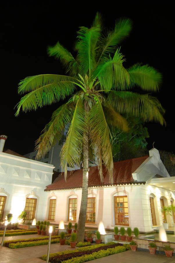 Chanakya Bnr Hotel Ranchi Exterior photo