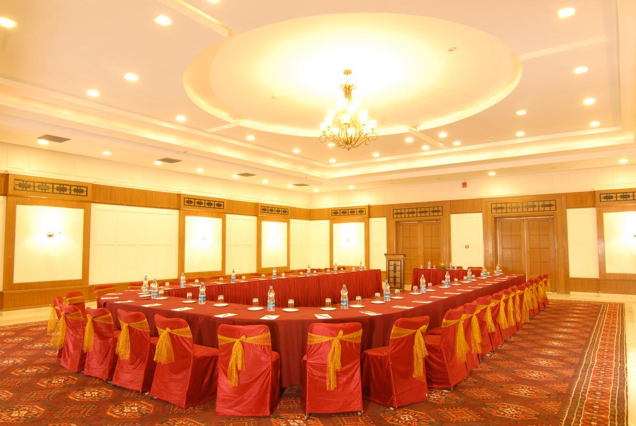 Chanakya Bnr Hotel Ranchi Exterior photo